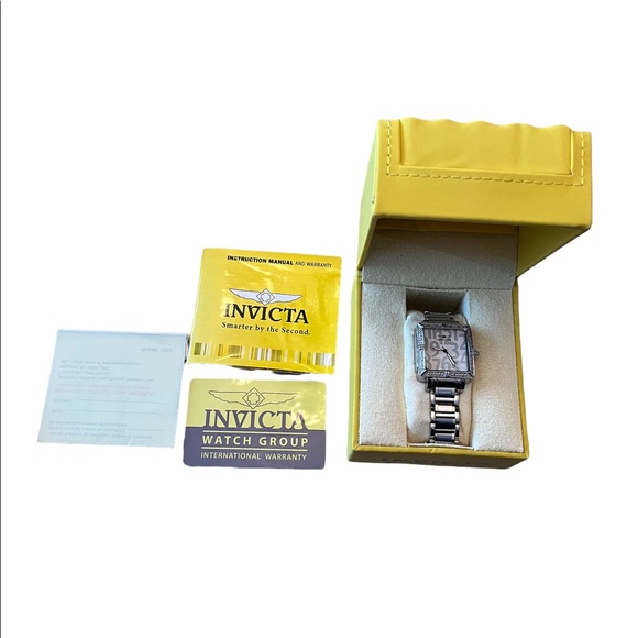 INVICTA WOMENS WATCH - Picture 3 of 4